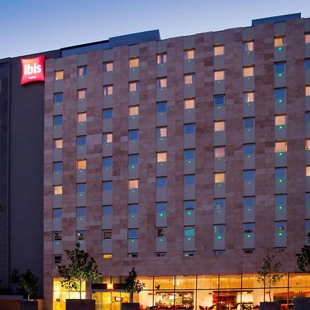 Ibis Santiago Las Condes المظهر الخارجي الصورة