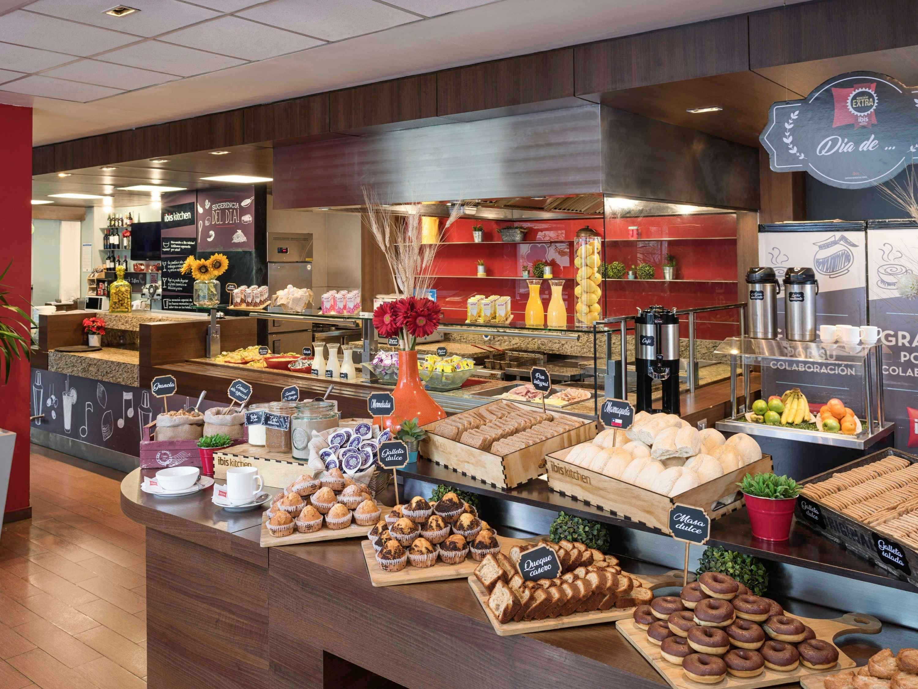 Ibis Santiago Las Condes المظهر الخارجي الصورة